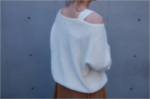 グレースクラスのアンゴラパールニットトップ