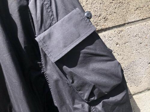 ダイワ ピアサーティンナインのMicro Rip-stop Loose WEP Parka