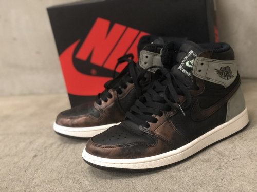 スニーカーのNIKE