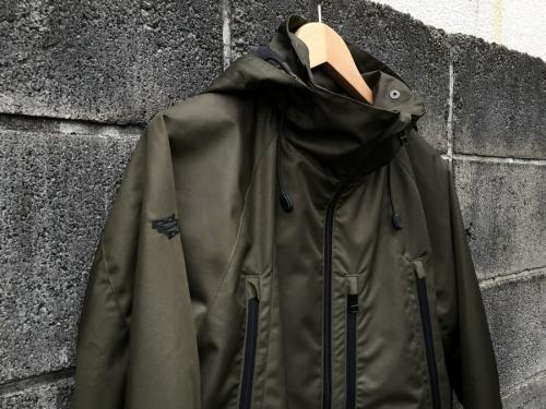 2レイヤーマウンテンパーカーのトレファクスタイル江古田店