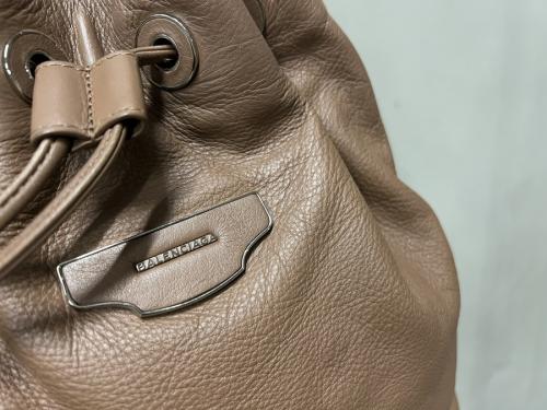 ペーパーフラットバケットショルダーバッグのブランド買取　2710D 535269