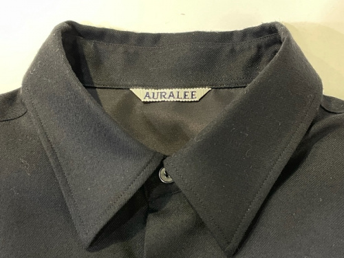 ドメスティックブランドのAURALEE