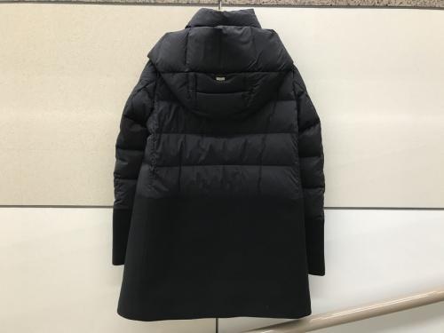 ヘルノのウール 切替ダウンコート