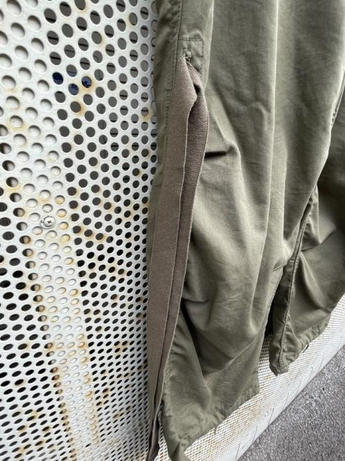 コットンナイロンオックスフォードカーゴパンツのメンズ　ミリタリー C/N oxford cargo pants