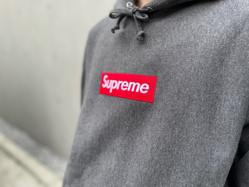 ストリートブランドのSUPREME