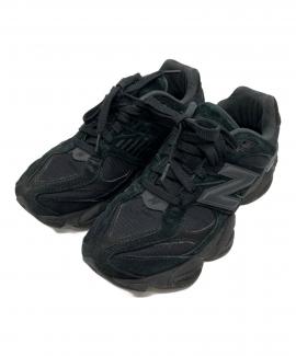 「スニーカーのNEW BALANCE 」