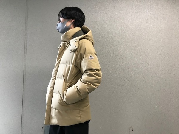 新品タグ付き✨　ピレネックス　ダウンジャケット　CHALON ベージュ　S 人気ダウンブランド【Pyrenex/ピレネックス】よりダウンジャケットを