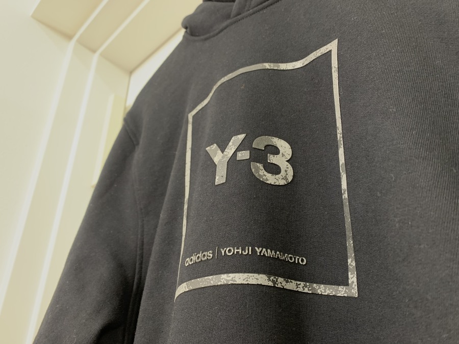 人気ドメスティックブランド【Y-3/ワイスリー】よりグラフィック 