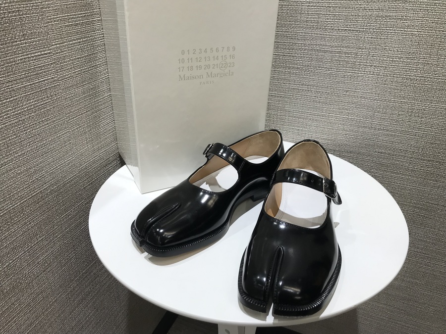 新品マルジェラMaison Margiela Tabi MaryJane38-