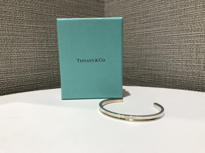 「ラグジュアリーブランドのTiffany & Co 」