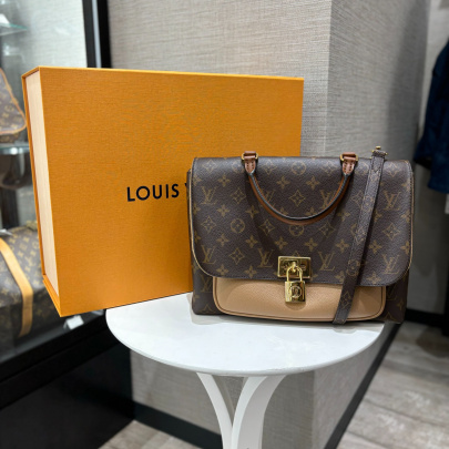 「ラグジュアリーブランドのLOUIS VUITTON 」