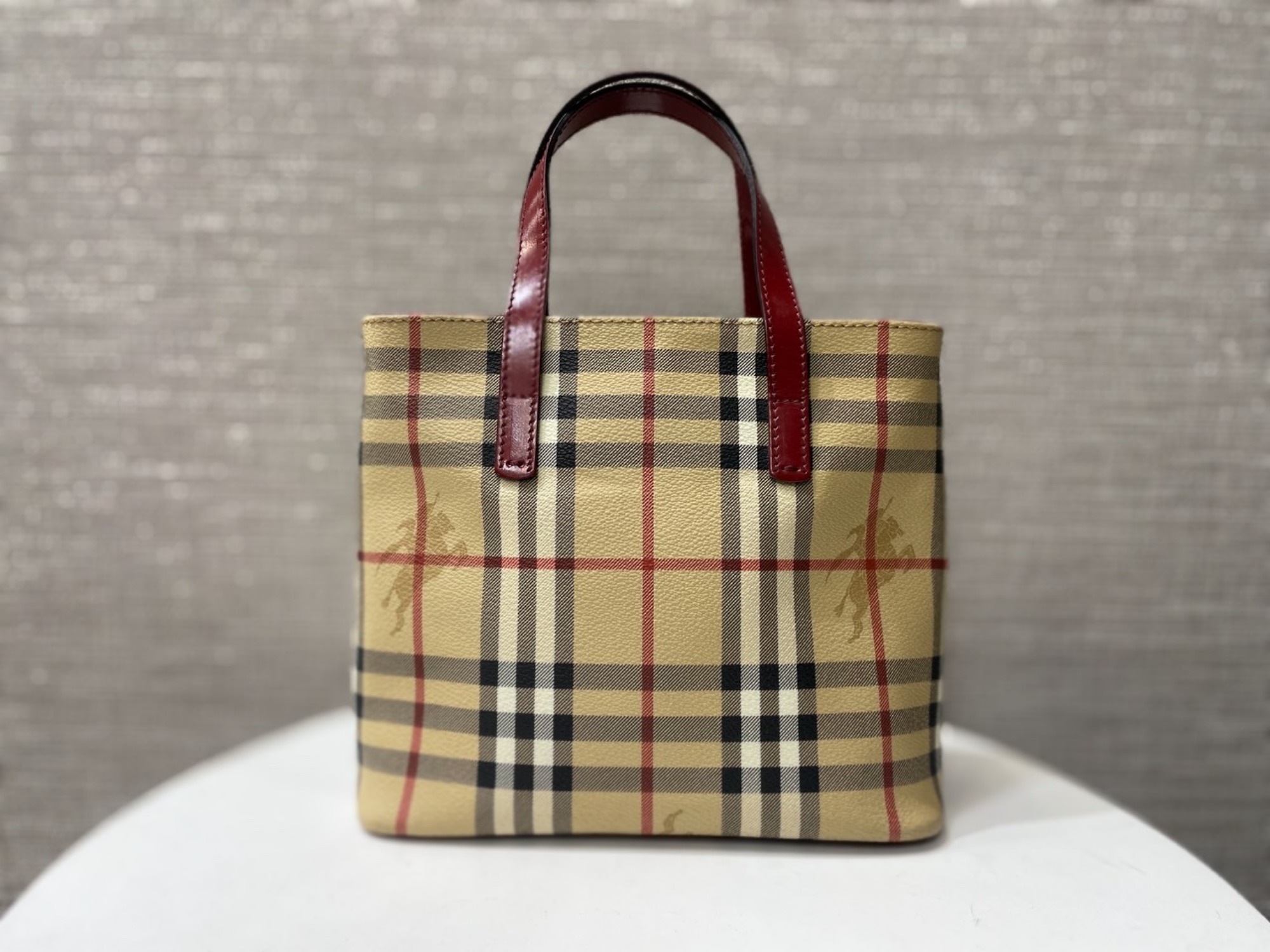 BURBERRY LONDON/バーバリー ロンドン】より【シャドーホース