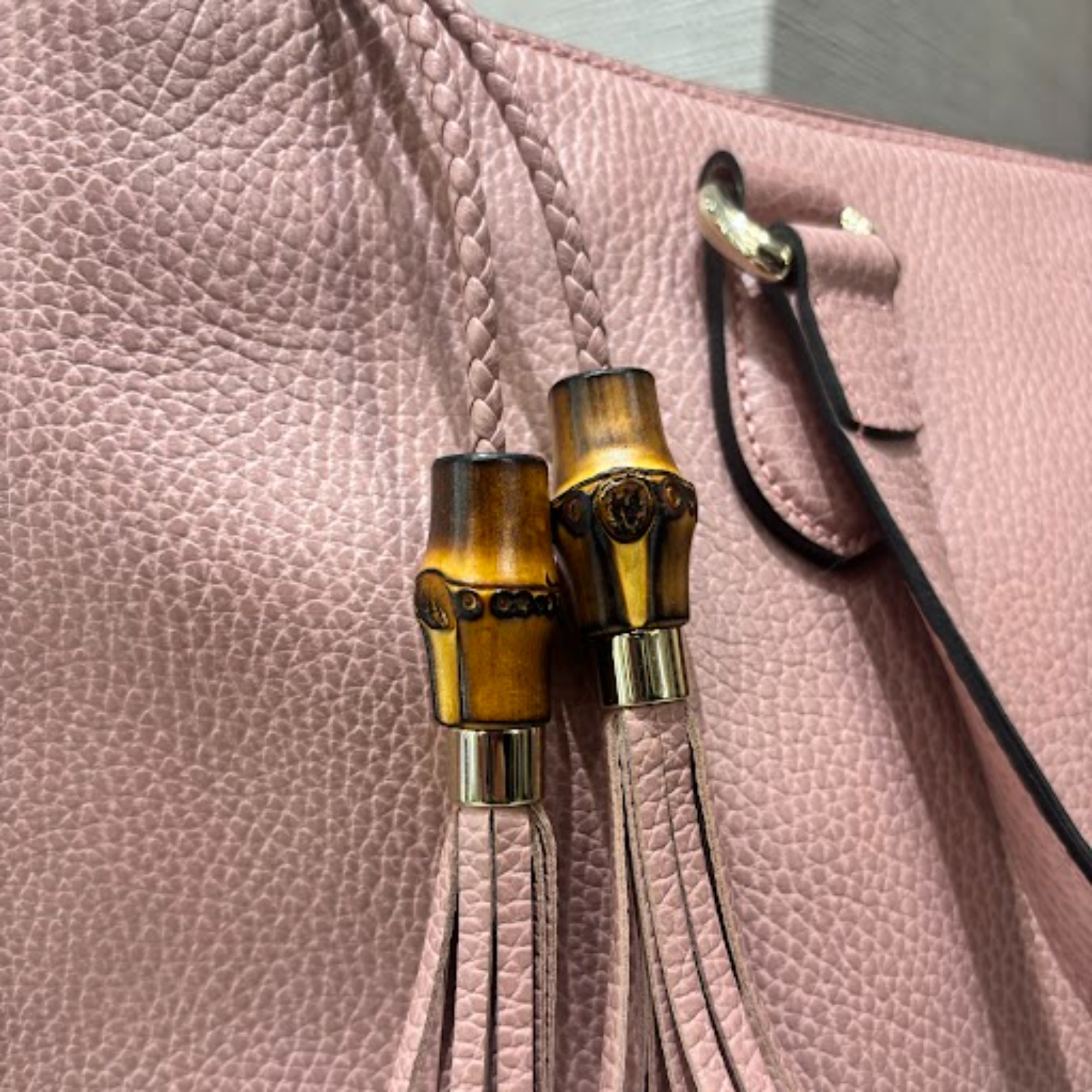 GUCCI/グッチ】より【バンブータッセル2WAYトートバック】が買取