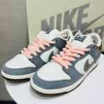 ソ*ヨ様 NIKE SB エニグマ　フード付きウェアセット グレー ソ*ヨ様 NIKE SB エニグマ フード付きウェアセット グレー