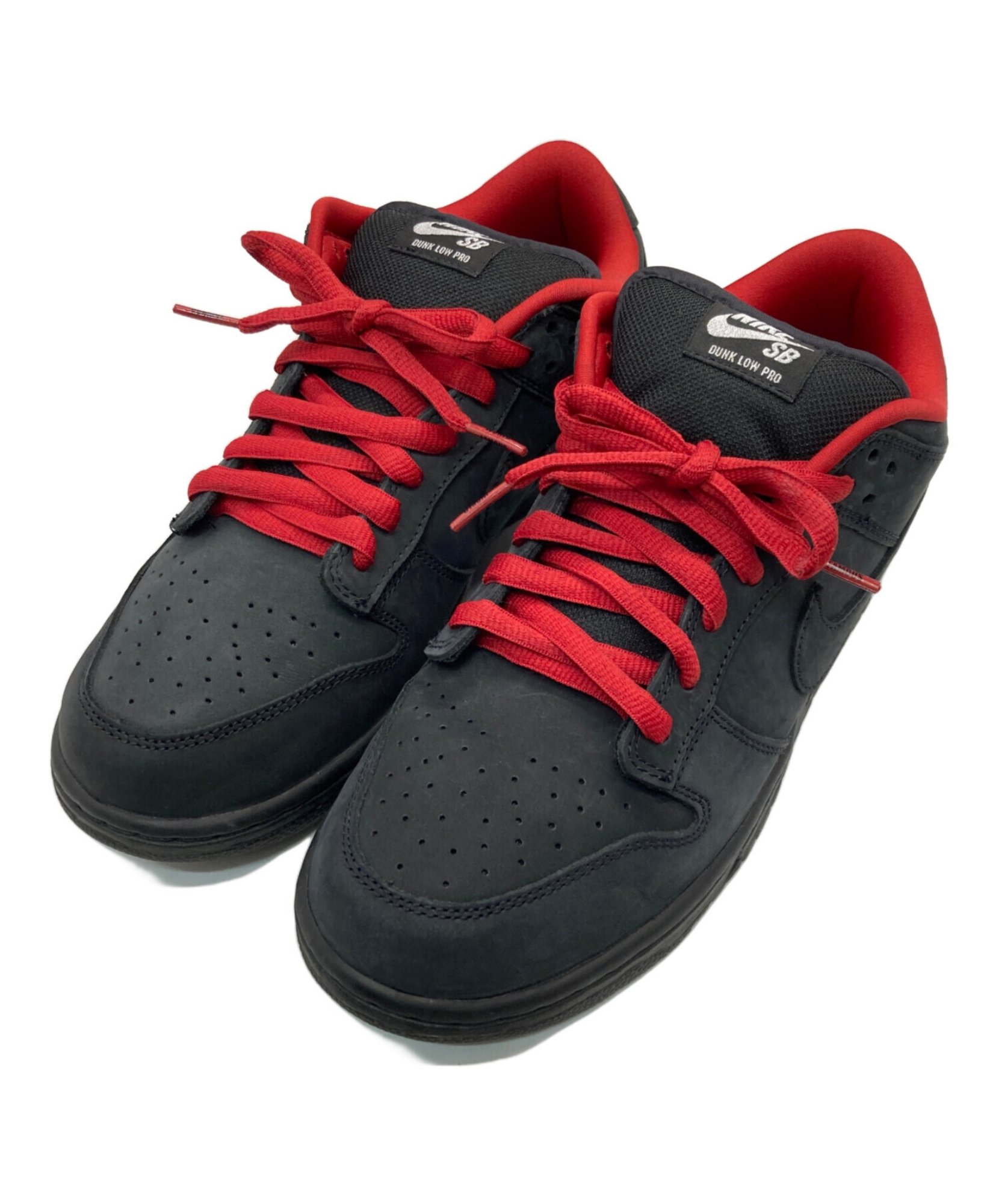 NIKE × SUPREME / ナイキ×シュプリーム】DUNK LOW | ストリートシーン 