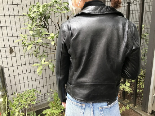 ビューティフル　ピープルのレザーライダースジャケット