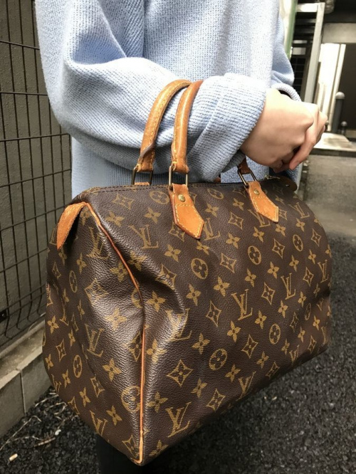 LOUIS VUITTON 　のルイ ヴィトン　