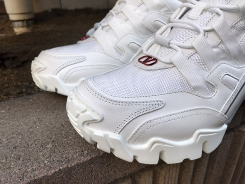 スニーカーのメンズ