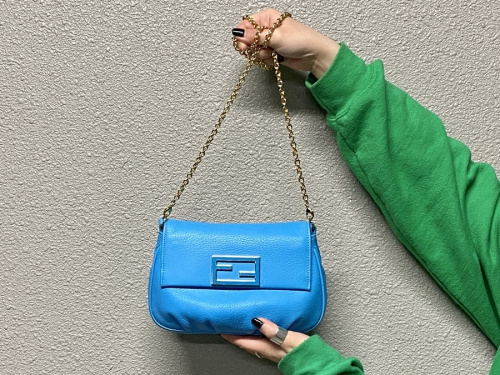 チェーンバッグの買取入荷