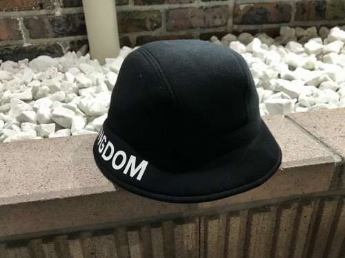 バーバリーのロゴハット