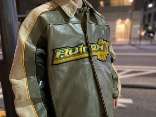 アヴィレックスのヴァーシティージャケット