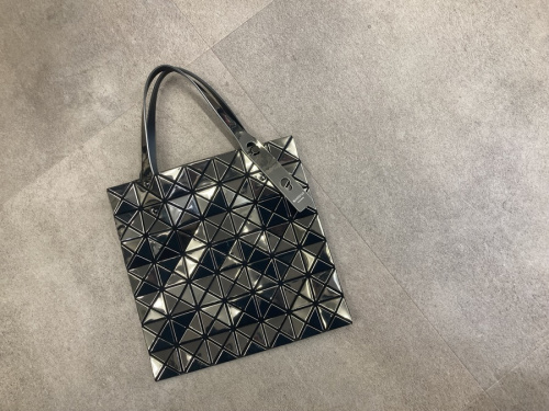 BAO BAO ISSEY MIYAKEのバオバオ イッセイミヤケ