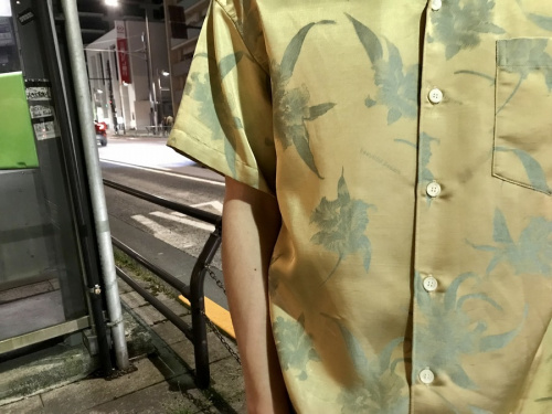 ビューティフル　ピープルのアロハシャツ