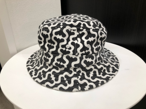 グッチの帽子　ブランド