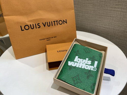 LOUIS　VUITTONのルイヴィトン