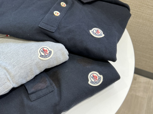 インポートブランドのMONCLER