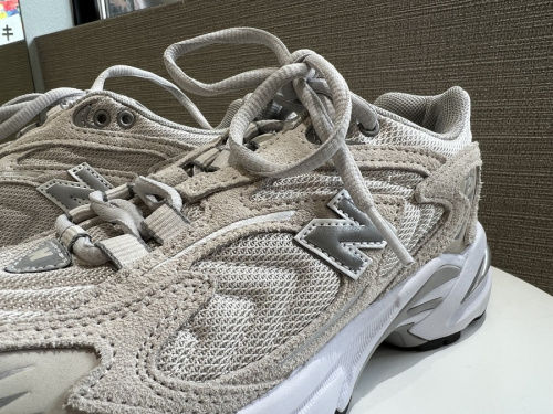 NEW BALANCEのニューバランス