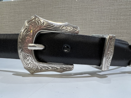 TOGA PULLAのトーガ プルラ