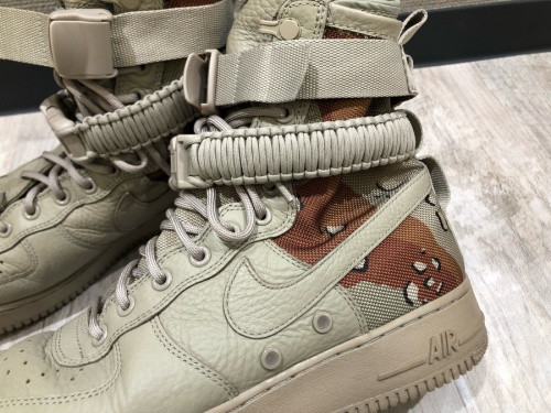 ナイキのレアスニーカー　八王子