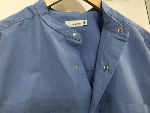 ナナミカのBand Collar Wind Shirt