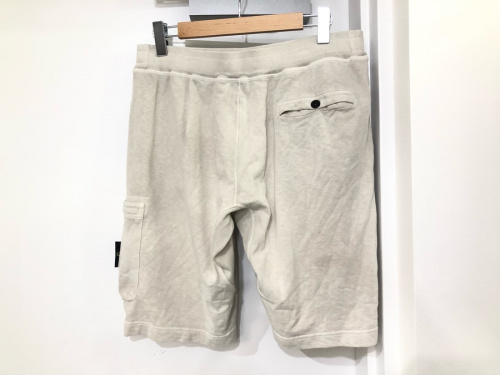 ストーンアイランドの八王子　古着屋