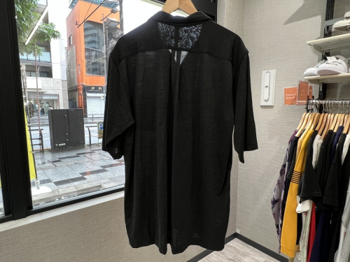 コモリのウール天竺半袖シャツ