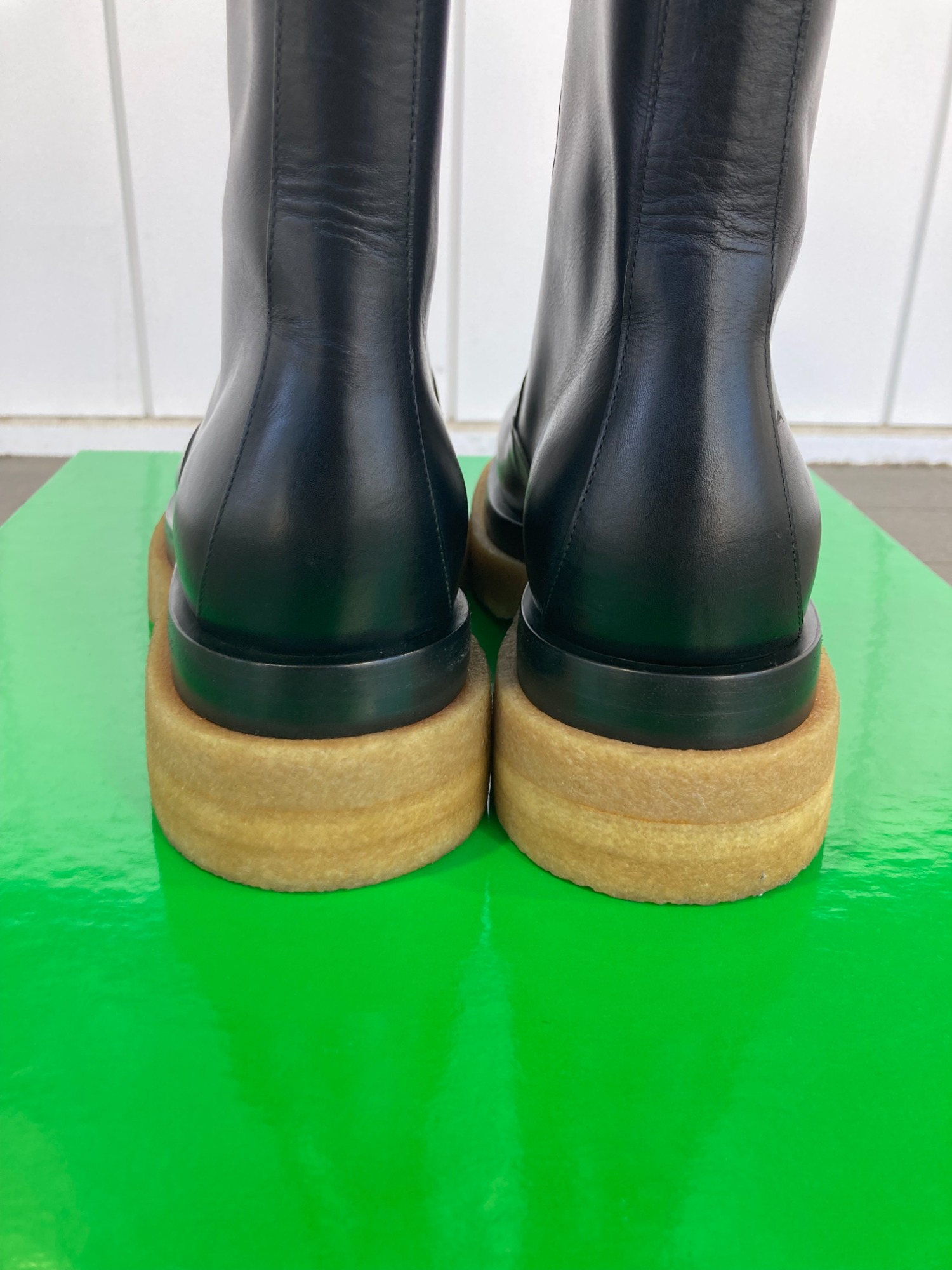 BOTTEGA VENETA/ボッテガ ベネタ】より、ラグブーツが買取入荷致しまし