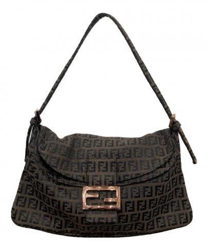 「ラグジュアリーブランドのFENDI 」