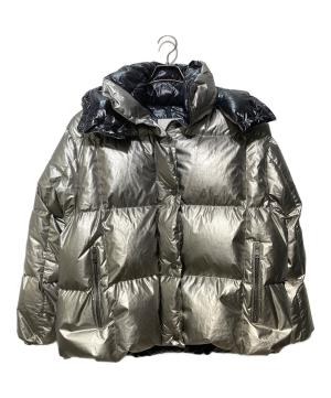 「ラグジュアリーブランドのMONCLER 」