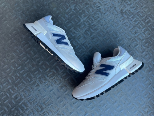 NEW BALANCEのニューバランス