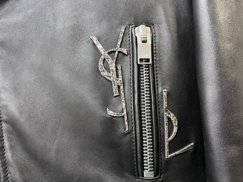 ブランド買取 サンローラン 希少アイテム