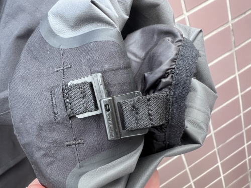 ブランド買取　21-22年現行モデル　3WAY