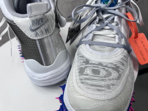 コラボアイテムのブランド買取