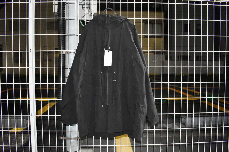 YOKE　20ss　BIG SNOW PARKA　L相当　定価6.1万円