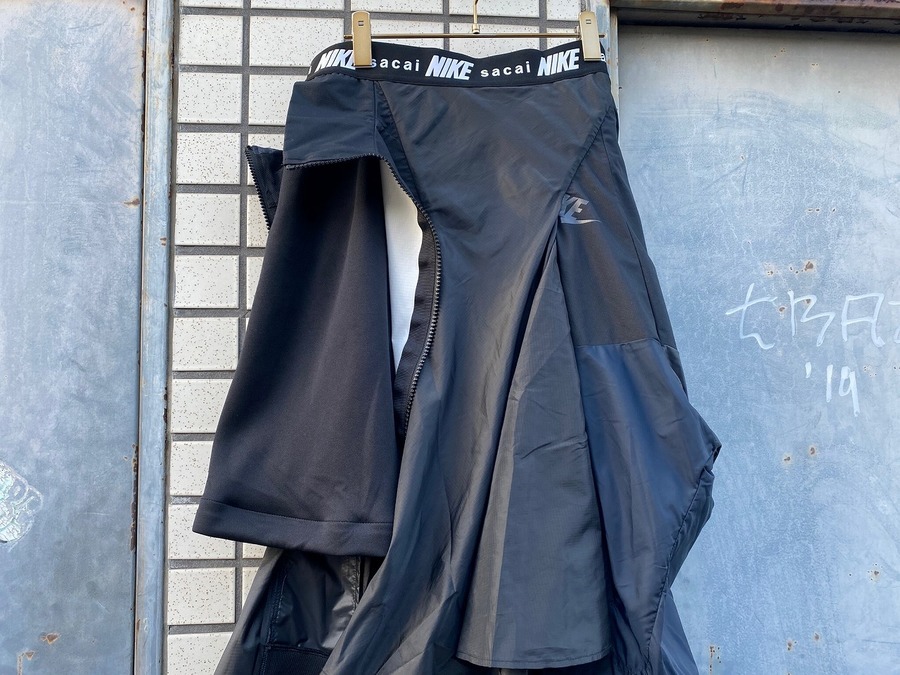 【レア】サカイ　ナイキ　ドッキングスカート　ナイロン Sacai x Nike/サカイ×ナイキ】19SSドッキングスカート入荷しました