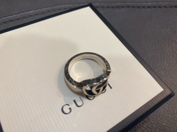 ラグジュアリーブランド【GUCCI/グッチ】よりアラベスクダブルG ラグジュアリーブランド【GUCCI/グッチ】よりアラベスクダブルG