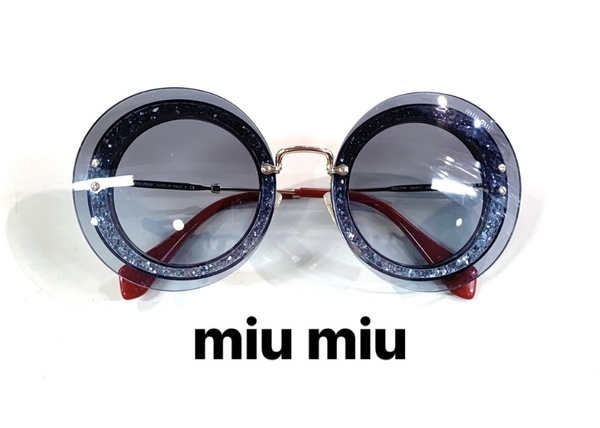インポートブランド【MIU MIU/ミュウミュウ】よりサングラスをお買取り 