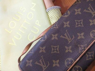 「高円寺のLOUIS VUITTON 」