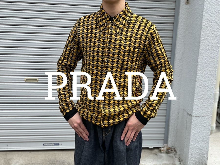 ラグジュアリーブランド【PRADA/プラダ】より総柄ジオメトリック