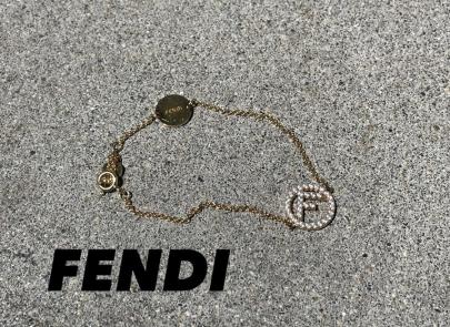 「ラグジュアリーブランドのFENDI 」